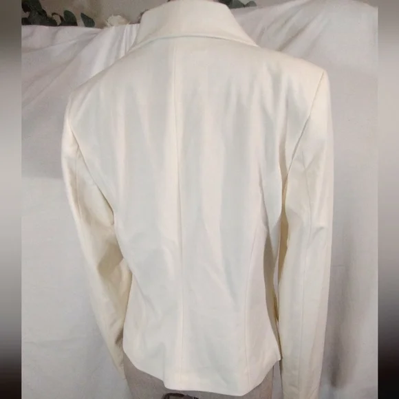 Apostrophe Women Blazer, Ivory, Spread Collar Velour Trim Pckts/Embroid Bttn,6-8 - Picture 4 of 13